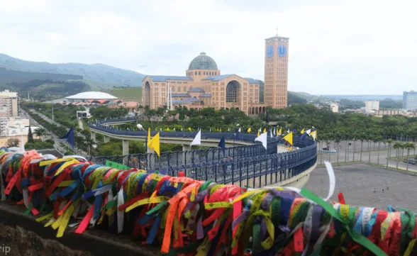 Aparecida pode cobrar taxa de visitantes para custear serviços públicos