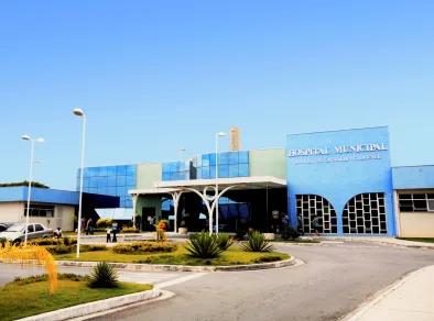 Médicos de SJC receberão apenas metade do salário em setembro