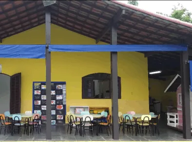 Escola infantil do bairro dos Freitas em São José fecha as portas e pega pais de surpresa