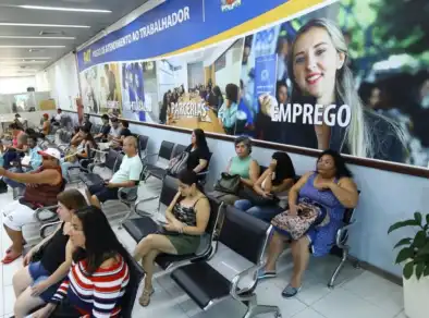 PAT de São José está com mais de 500 vagas de emprego nesta segunda (29)