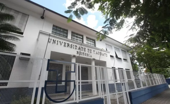 STF suspende novas matrículas em universidades municipais fora da cidade de origem