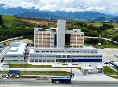 Hospital Regional de Cruzeiro abre vagas para 55 cargos com salários salários de até R$ 10 mil