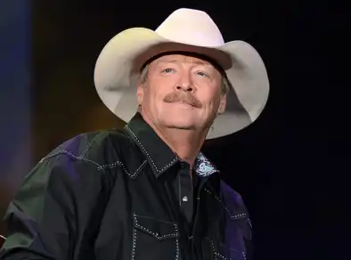 Alan Jackson anuncia show de despedida em Nashville com grandes nomes do country