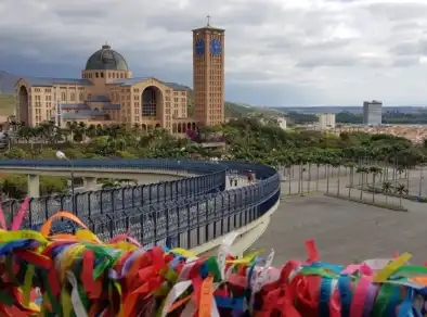 Santuário de Aparecida recebe quase 500 mil pessoas durante a Festa da Padroeira 