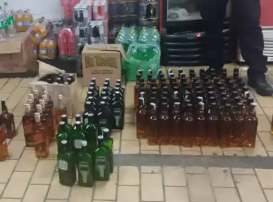 Bebidas suspeitas de causar intoxicação são recolhidas em boate de SJC