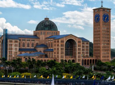 Festa da Padroeira: Santuário Nacional de Aparecida funcionará 24h até domingo (12)