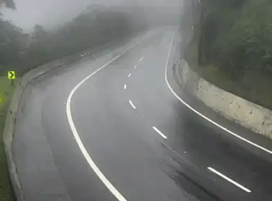 Serra antiga da Tamoios é interditada devido ao alto volume de chuvas