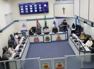 Câmara vota em primeiro turno o orçamento de 2026 e realiza sessão extraordinária nesta terça-feira 