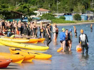 Atletas de Ilhabela se destacam na Travessia do Canal 