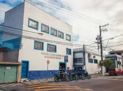 Câmara de Caraguatatuba aprova projetos que reforçam gestão pública e proteção a menores 