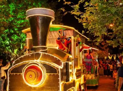 Campos do Jordão entre em clima de Natal com espetáculos gratuitos e decoração temática
