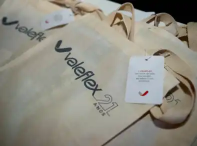 Valeflex celebra 21 anos e apresenta showroom renovado em São José dos Campos 