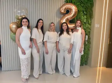 Clínica LV celebra 2 anos de sucesso em Sjc