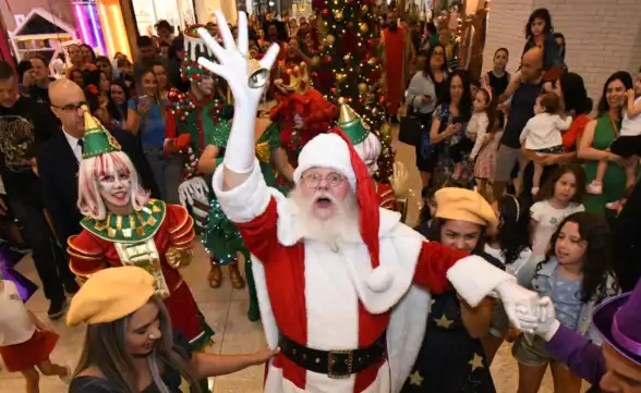 Colinas Shopping receberá o Papai Noel nesta terça (18) em São José