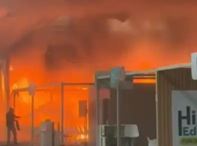 Incêndio atinge Pavilhão dos Países na COP30 e paralisa atividades na Blue Zone 