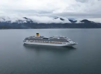 Temporada de cruzeiros em Ilhabela deve gerar cerca de R$ 80 milhões