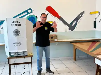 Procuradoria da Câmara de SJC dá aval para análise das denúncias contra Anderson