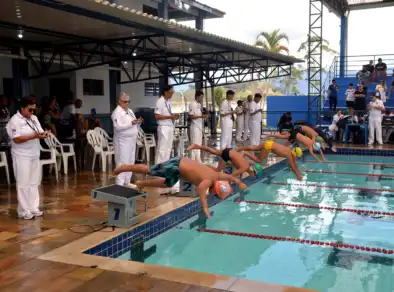 Festival Natalino de Natação de Caraguatatuba será neste domingo no Centro Esportivo 