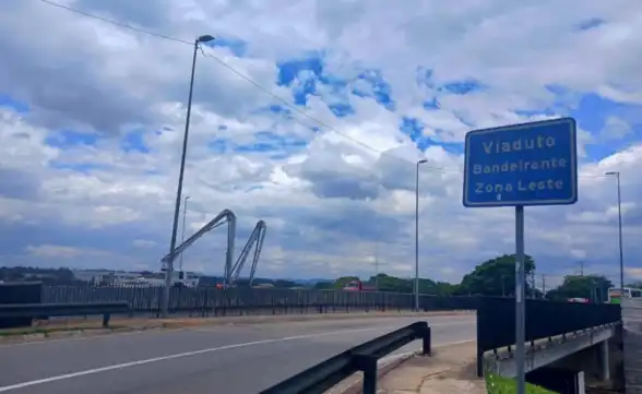 Viaduto Bandeirante será interditado e trânsito sofrerá mudanças em SJC 