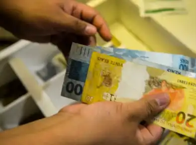 PIB do Brasil desacelera e avança 0,1% no 3º trimestre, diz IBGE